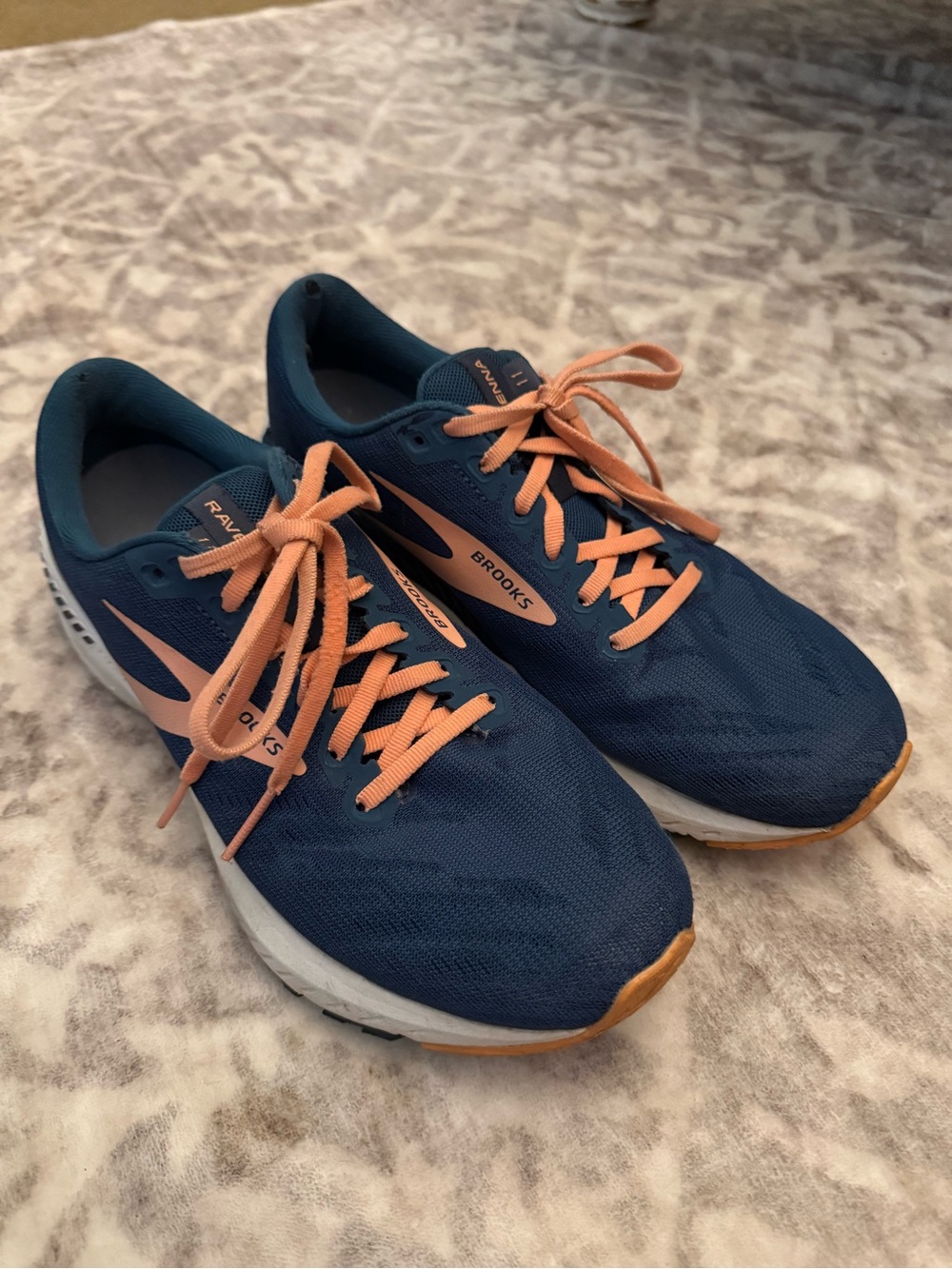 Brooks Ravenna Speed Support Navy Coral Running Athletic Shoes